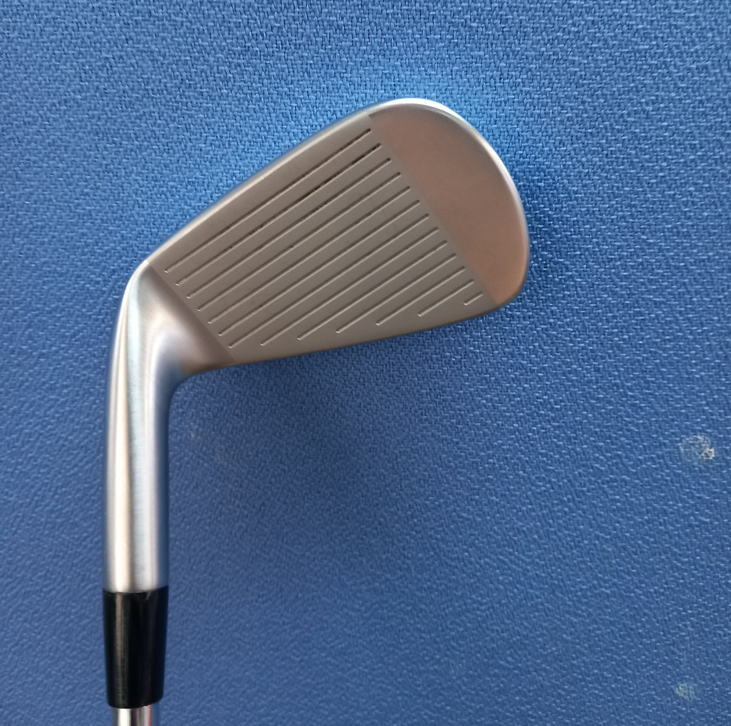 Mizuno Golf JPX923 Tour Mens Right Hand 4-PW R300 Pre Owned