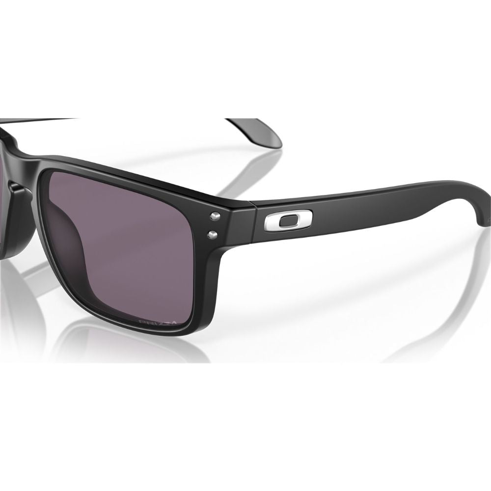 Oakley Holbrook Sunglasses - Matt Black w/ Prizm Grey