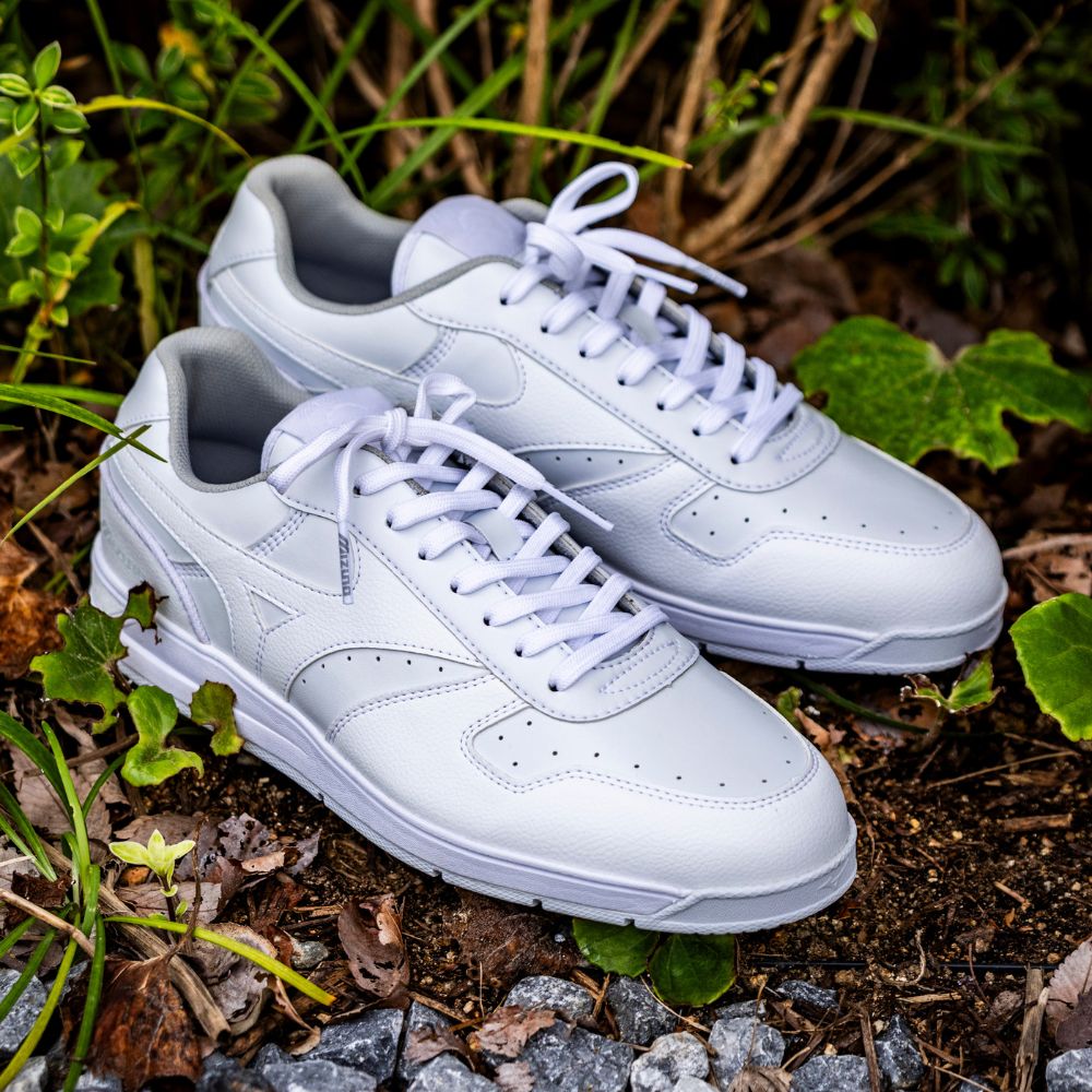 Mizuno City Wind Spikeless Golf Shoe - White