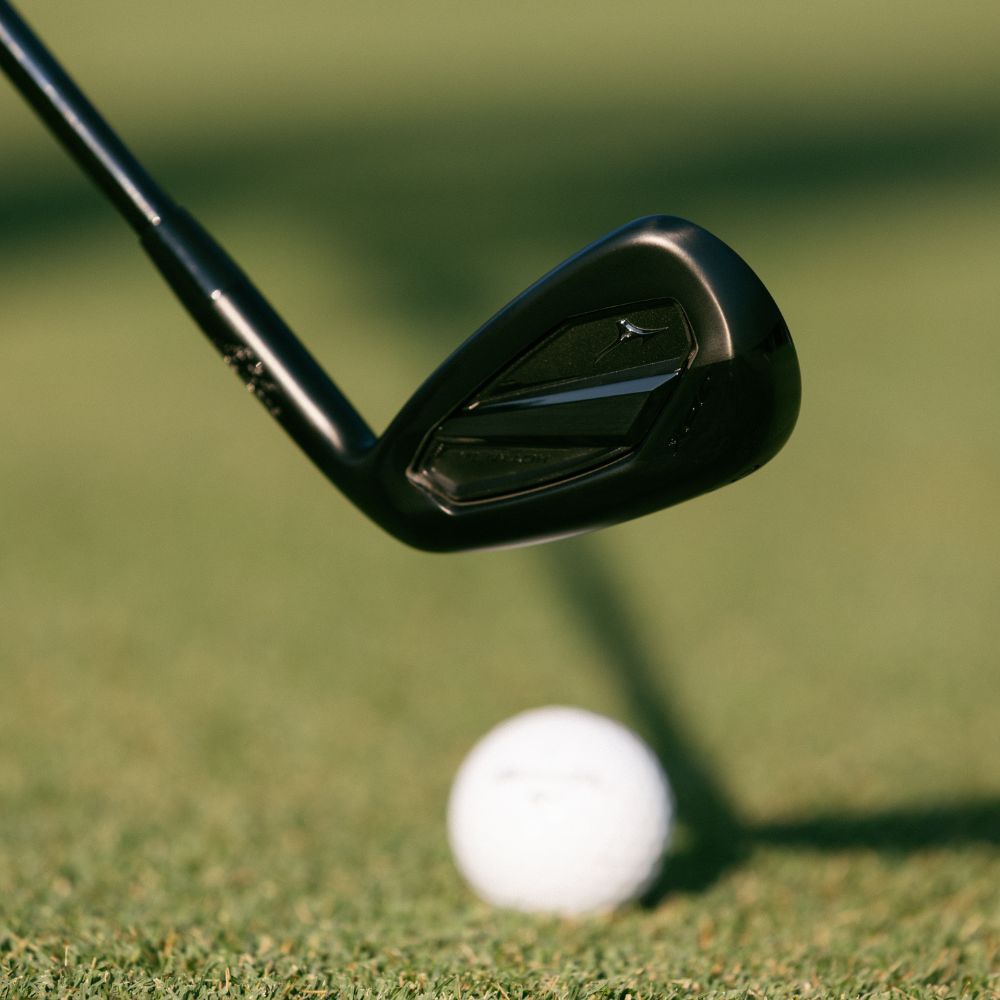 Mizuno Golf JPX 925 Hot Metal Black Irons