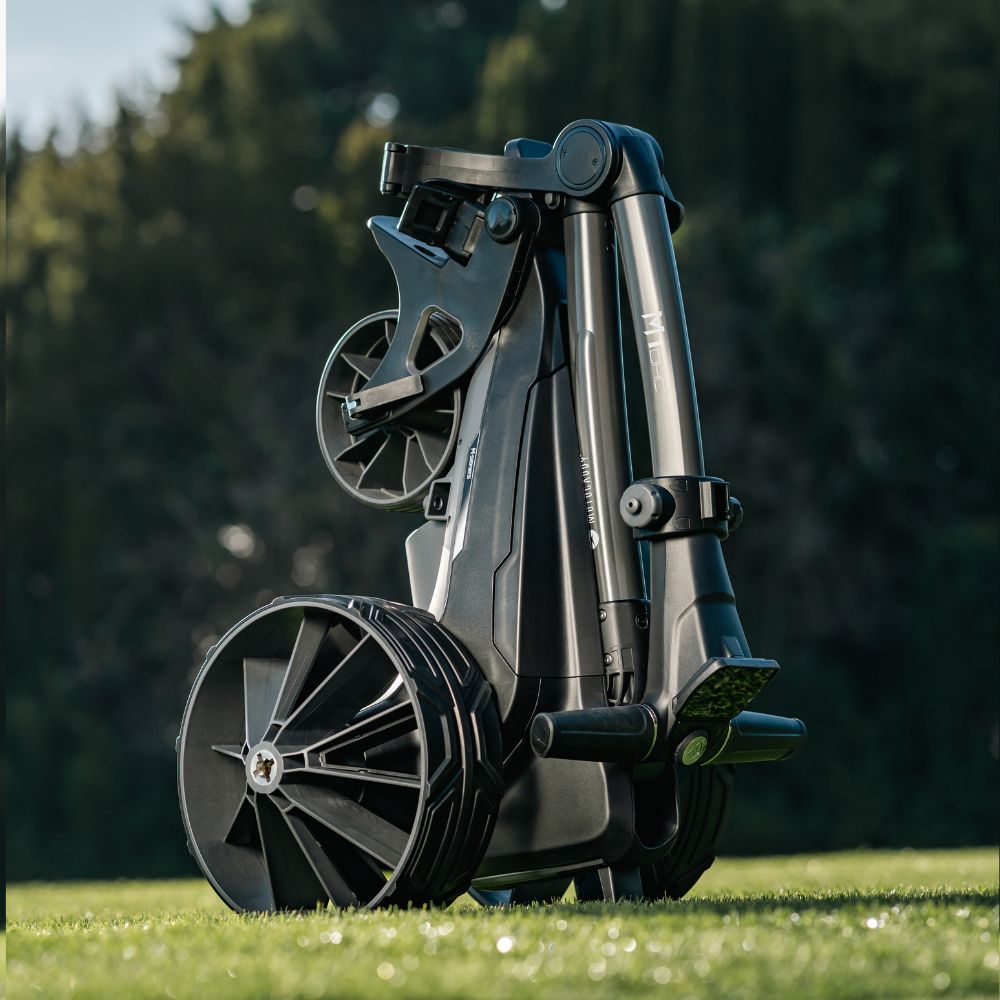 Motocaddy M1 DHC Ultra Lithium Electric Golf Trolley 2026 + FREE GIFT
