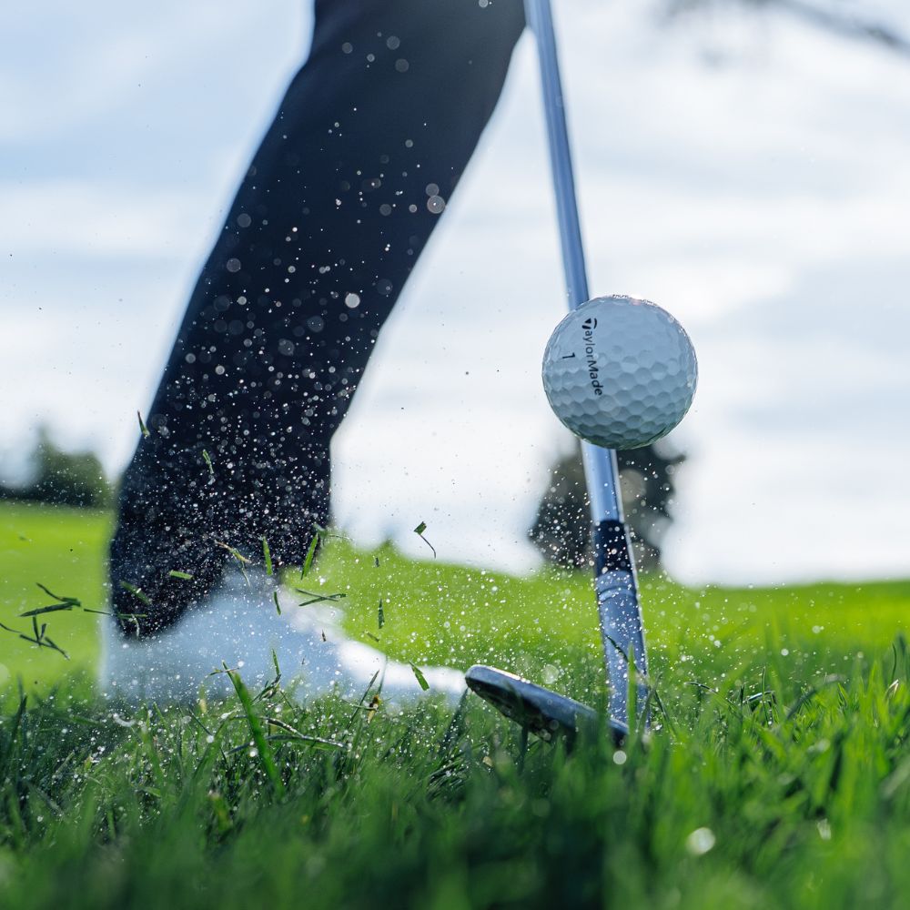 TaylorMade TP5 Golf Balls 2026 - White - 4 FOR 3 OFFER