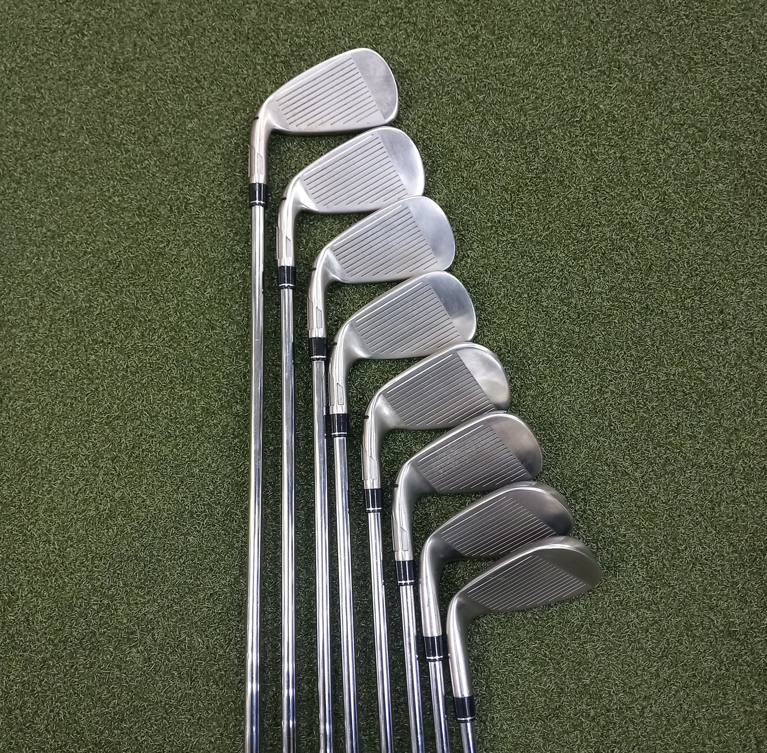 Taylormade Golf Stealth Irons Mens Right Hand 5-LW Regular Pre Owned