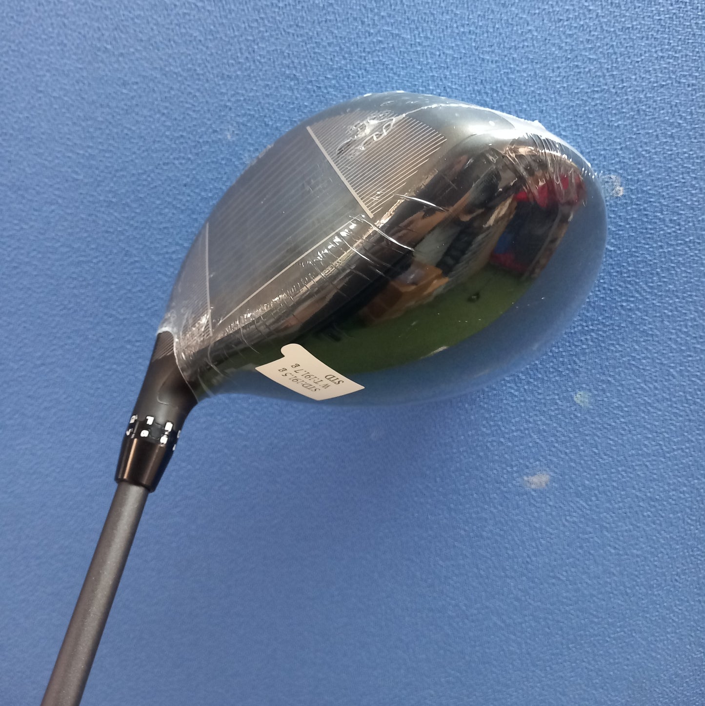 Cobra Golf OPTM MAX-D Driver Mens Right Hand 10.5 Stiff Ex Demo