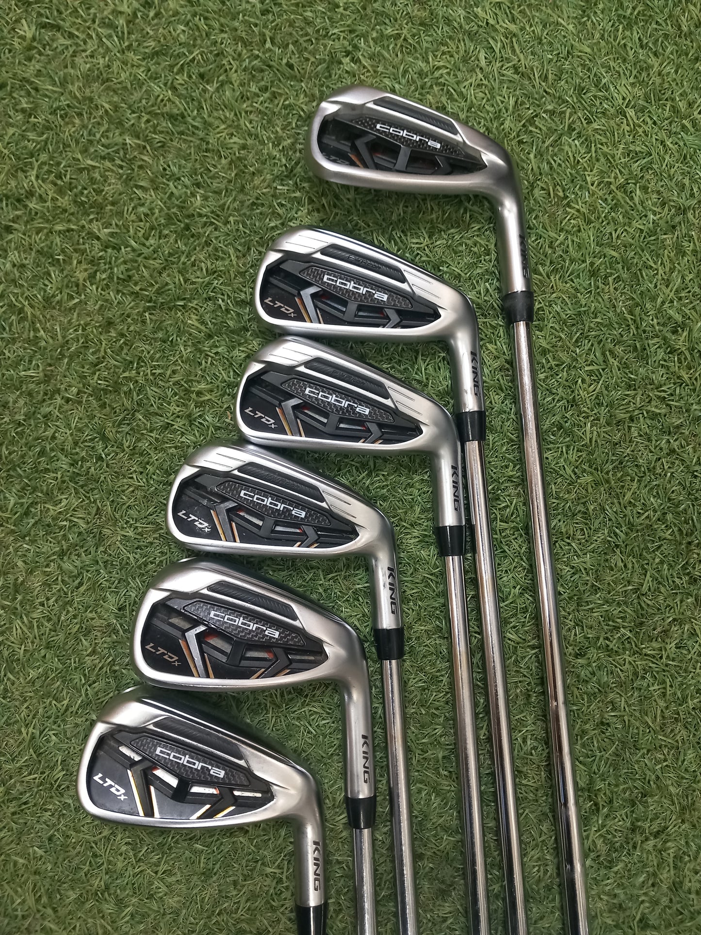 Cobra Golf Ltd X Mens Right Hand Irons 5-PW Regular Pre Owned